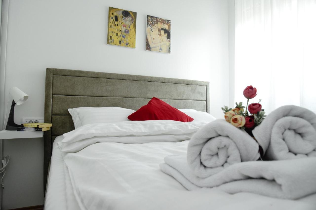 Suncokret Apartmani Loznica Buitenkant foto