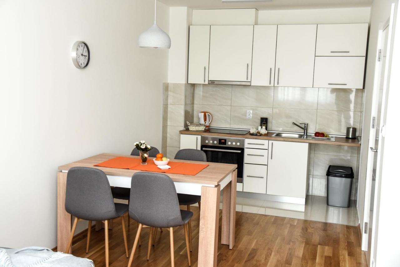 Suncokret Apartmani Loznica Buitenkant foto