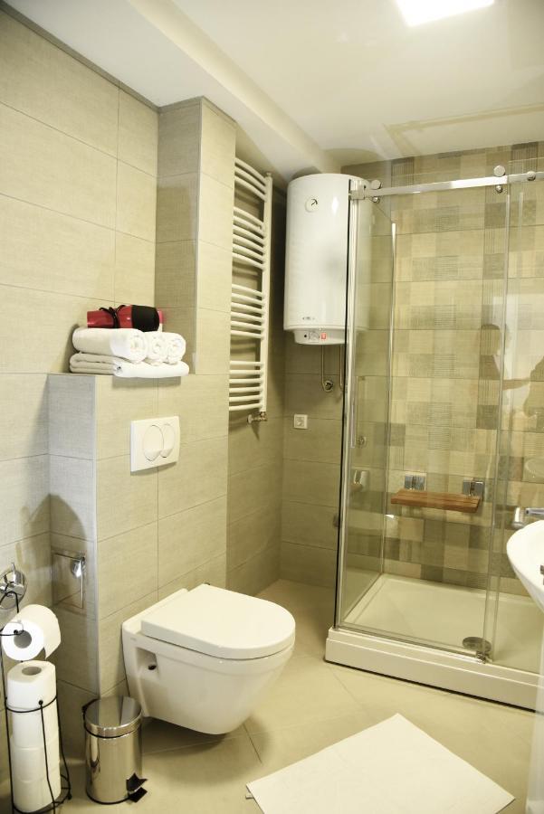 Suncokret Apartmani Loznica Buitenkant foto
