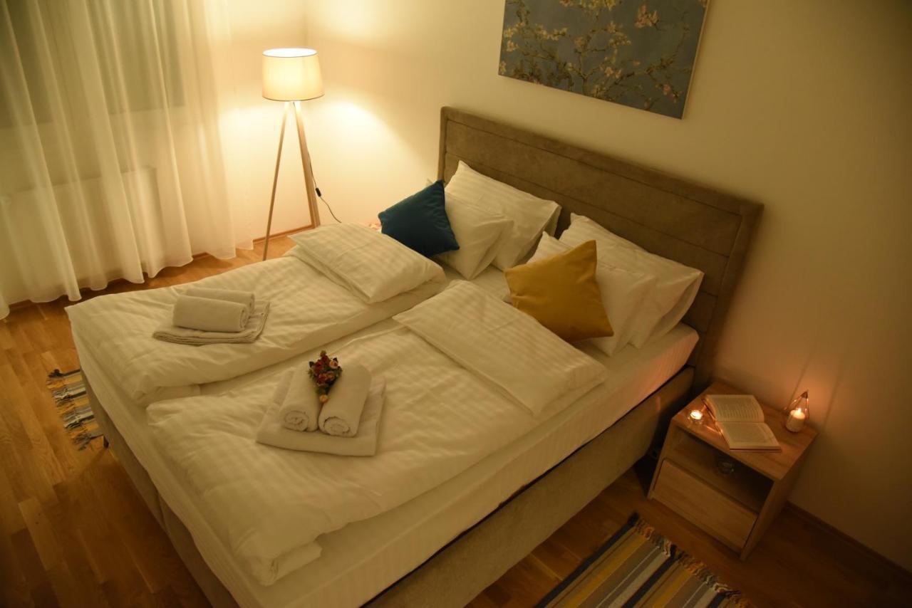 Suncokret Apartmani Loznica Buitenkant foto