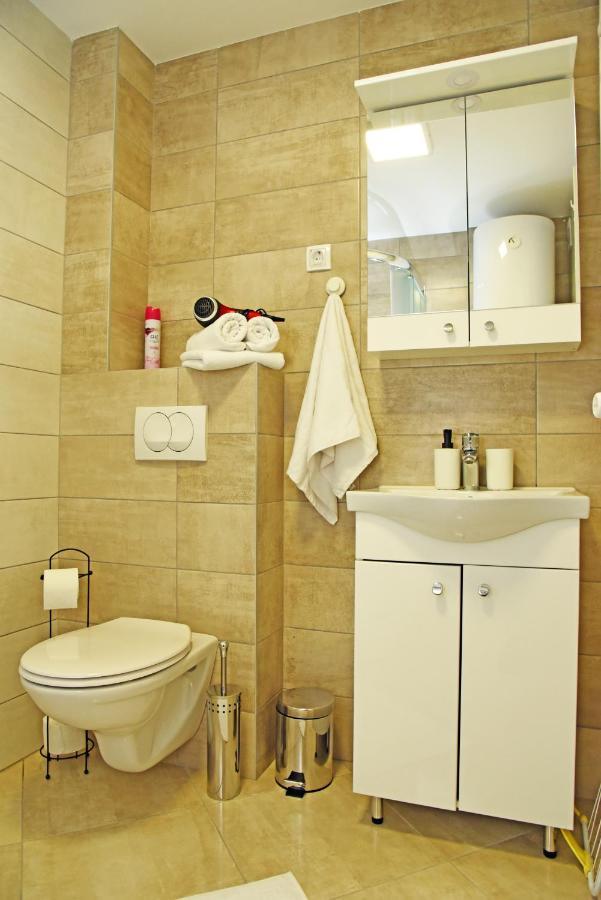 Suncokret Apartmani Loznica Buitenkant foto